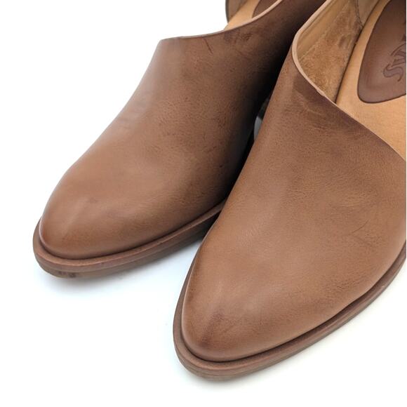 Korks Kayla Block Heel Asymmetric Pump Women's Slip-On Brown Size US7 EU38 - Picture 11 of 11